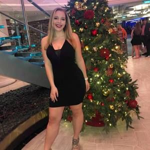 Meet your Posher, Daniela